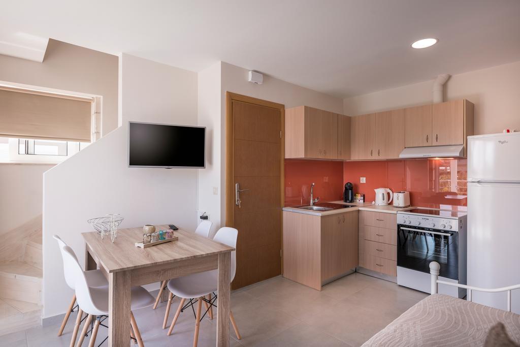 Athina Apartments Near The Sea Platania Platanias  Exterior photo