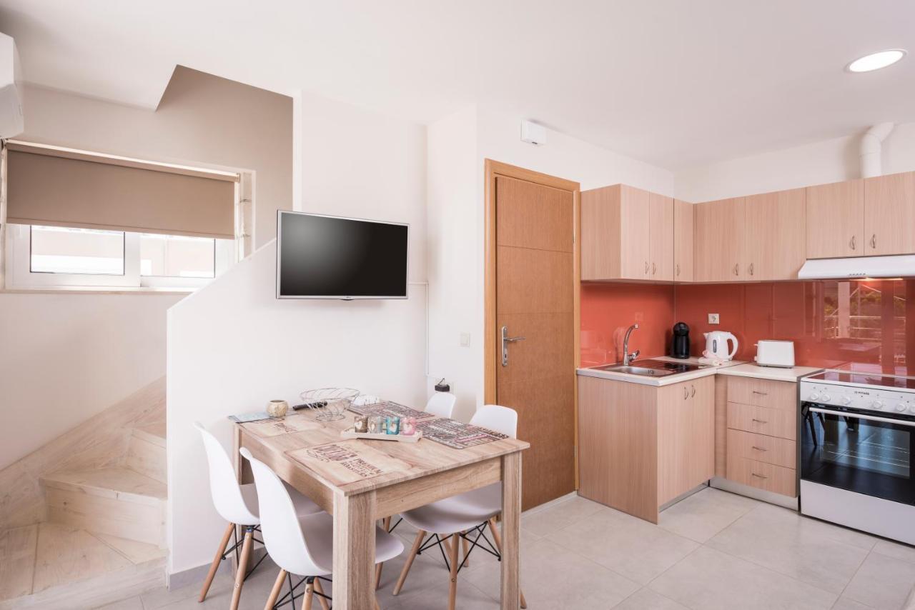 Athina Apartments Near The Sea Platania Platanias  Exterior photo